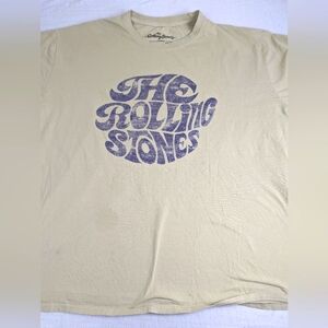 the Rolling Stones Cream Colored Tee Shirt Intentionally distressed Logo XXL
